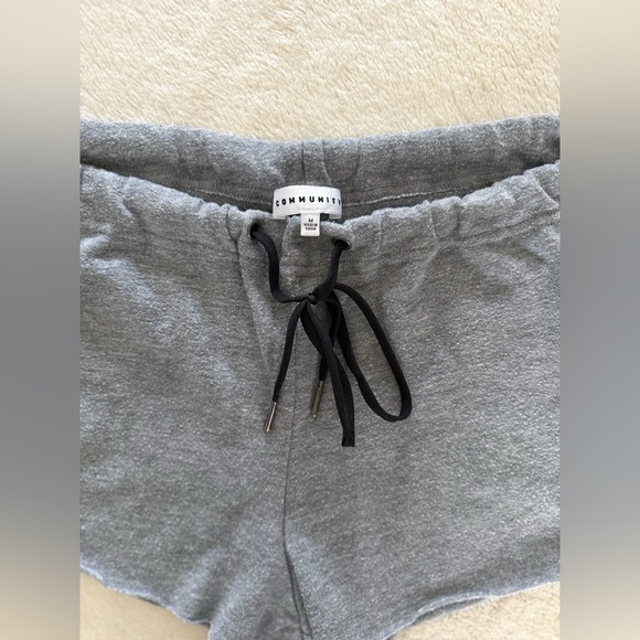 Aritzia Community Shorts – Size M (2 for $30) - Picture 4 of 10